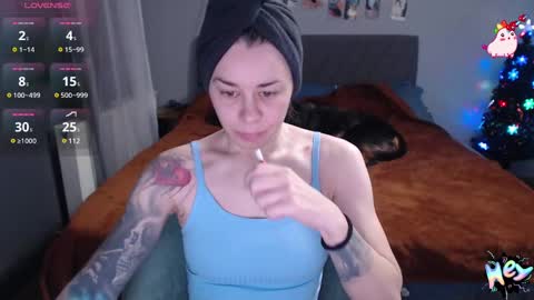 Anadirectgirl online show from 12/31/24, 10:37