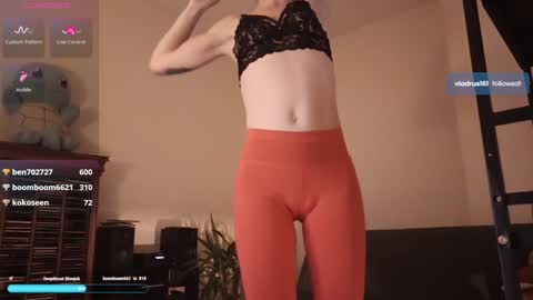 Snapshot of anna_annaa chatting on 12/08/24, 03:21 Anna online show from 12/08/24, 03:21