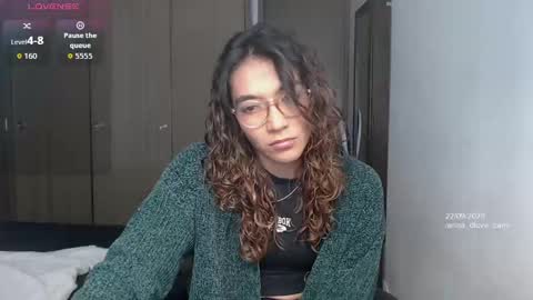 Anna online show from 09/22/25, 03:25