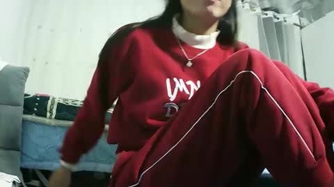 Snapshot of anna_ellen22 chatting on 12/05/25, 12:14 anna_ellen22 online show from 12/05/25, 12:14