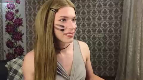 Snapshot of anna_inheart chatting on 06/28/26, 08:04 Anna online show from 06/28/26, 08:04