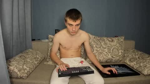 Snapshot of anna_jason chatting on 12/22/24, 04:06 Fansly Jason sweet ass online show from 12/22/24, 04:06