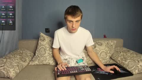 Snapshot of anna_jason chatting on 01/20/25, 06:21 Fansly Jason sweet ass online show from 01/20/25, 06:21