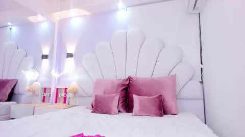 Anna Jules online show from 12/18/25, 10:16