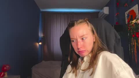 Anna online show from 04/18/26, 01:26