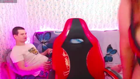 Snapshot of anna_ki chatting on 12/12/24, 05:20 AnnaJake online show from 12/12/24, 05:20