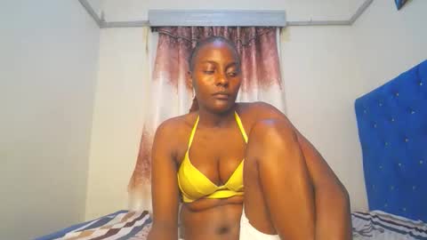 Snapshot of anna_kinky1 chatting on 03/05/26, 12:06 anna kinky1 online show from 03/05/26, 12:06