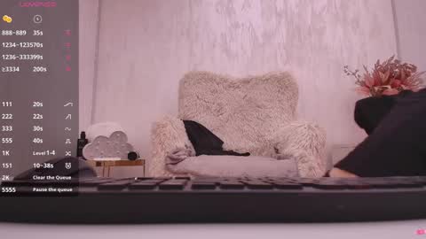 Anna online show from 04/03/26, 06:22