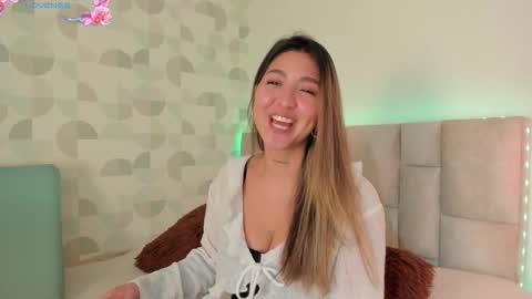 Ana Lucia online show from 09/22/25, 07:16