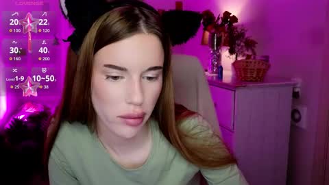 Snapshot of anna_lumina chatting on 03/21/26, 08:45 Anna online show from 03/21/26, 08:45