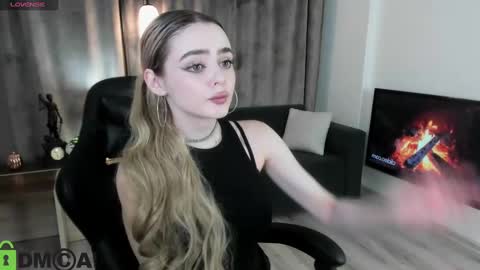 Anna online show from 12/11/24, 03:26