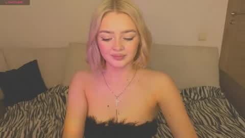 Snapshot of anna_nickol chatting on 03/17/26, 02:20 Anna online show from 03/17/26, 02:20