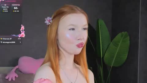 Snapshot of anna_patterson chatting on 09/17/25, 08:49 Anna online show from 09/17/25, 08:49