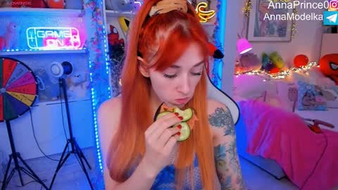 Anna online show from 02/03/25, 03:31