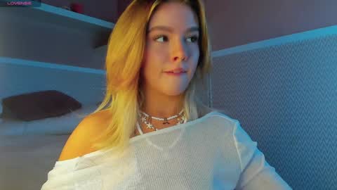 Anna online show from 02/02/25, 01:02