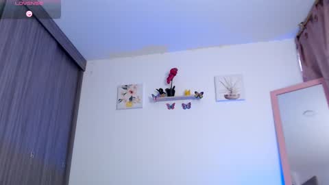 Snapshot of anna_ross_ chatting on 02/03/25, 05:14 Anna independent model online show from 02/03/25, 05:14