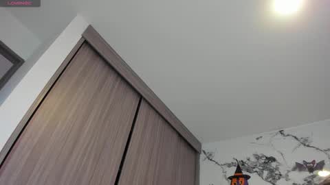 Snapshot of anna_ross_ chatting on 11/01/25, 07:16 Anna independent model online show from 11/01/25, 07:16