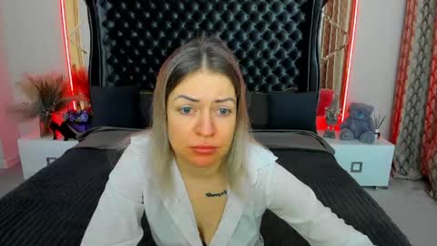 Snapshot of anna_snow9 chatting on 03/22/26, 06:11 anna_snow9 online show from 03/22/26, 06:11