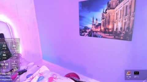 Anna online show from 03/11/25, 12:28