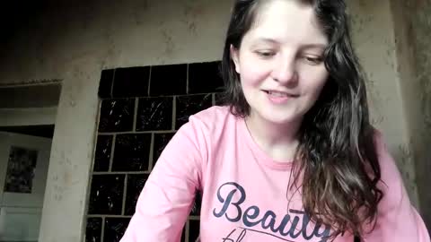 Snapshot of annaahcharm chatting on 12/07/24, 02:31 annaahcharm online show from 12/07/24, 02:31