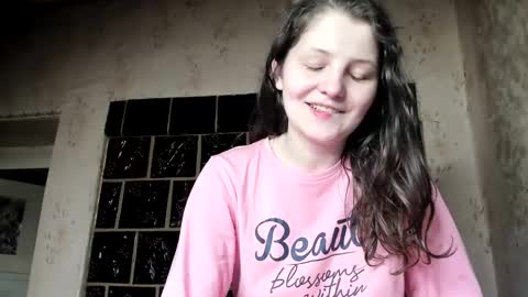 Snapshot of annaahcharm chatting on 12/07/24, 05:59 annaahcharm online show from 12/07/24, 05:59