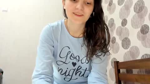 Snapshot of annaahcharm chatting on 01/06/25, 01:20 annaahcharm online show from 01/06/25, 01:20