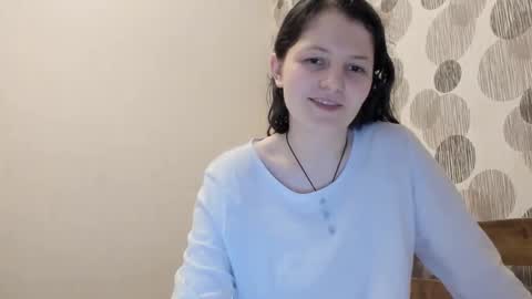 Snapshot of annaahcharm chatting on 04/21/26, 09:28 annaahcharm online show from 04/21/26, 09:28