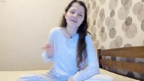 Snapshot of annaahcharm chatting on 07/05/26, 01:29 annaahcharm online show from 07/05/26, 01:29