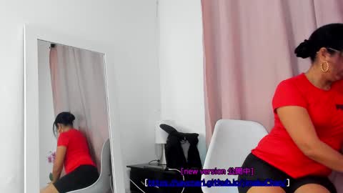 Snapshot of annaarela chatting on 09/14/25, 12:15 Annaarela online show from 09/14/25, 12:15