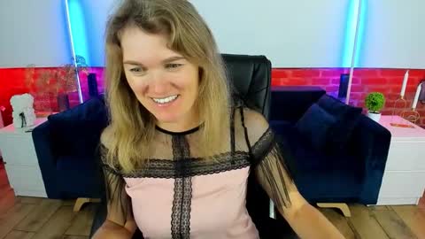 Annabel online show from 09/21/25, 05:53