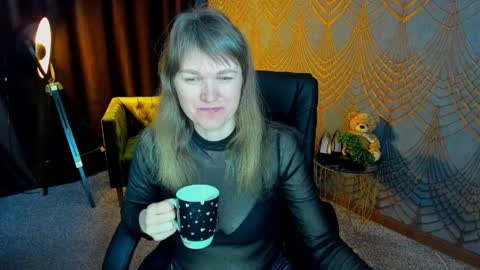 Snapshot of annabel_xxx chatting on 04/05/26, 05:37 Annabel online show from 04/05/26, 05:37