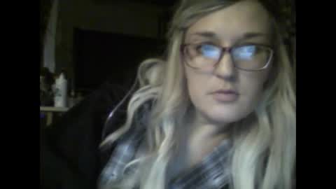 Snapshot of annabelle7777 chatting on 01/13/25, 03:56 Anna online show from 01/13/25, 03:56