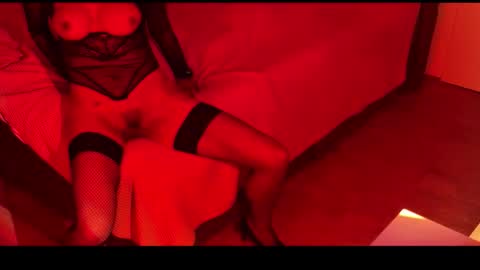 Snapshot of annabelle846619 chatting on 10/11/25, 06:01 annabelle846619 online show from 10/11/25, 06:01