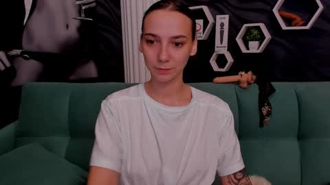 Snapshot of annabishop chatting on 01/24/25, 03:11 annabishop online show from 01/24/25, 03:11