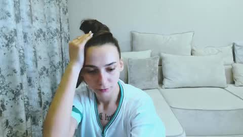 Snapshot of annabishop chatting on 01/27/25, 03:18 annabishop online show from 01/27/25, 03:18