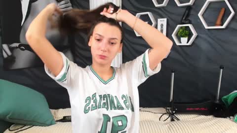 Snapshot of annabishop chatting on 02/02/25, 03:32 annabishop online show from 02/02/25, 03:32