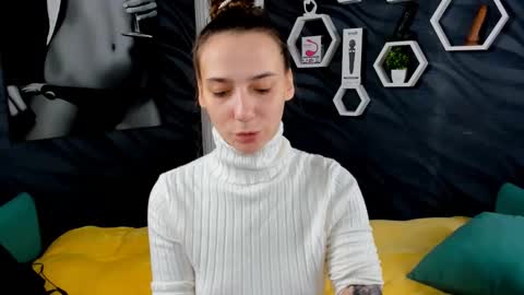 Snapshot of annabishop chatting on 02/11/25, 03:18 annabishop online show from 02/11/25, 03:18