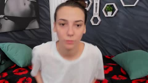 Snapshot of annabishop chatting on 02/23/25, 03:13 annabishop online show from 02/23/25, 03:13