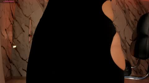 Snapshot of annabrooks_ chatting on 02/28/25, 07:56 Anna Brooks online show from 02/28/25, 07:56