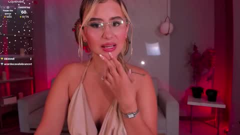 Snapshot of annabrooks_ chatting on 03/04/26, 07:53 Anna Brooks online show from 03/04/26, 07:53