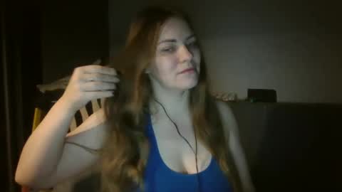 annadiamond1 online show from 12/28/24, 12:26