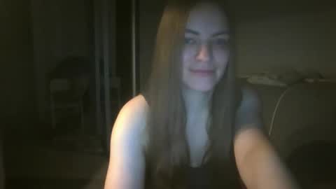 annadiamond1 online show from 10/17/25, 10:34