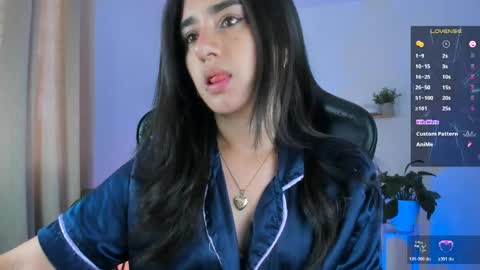 Snapshot of annadu011 chatting on 04/17/26, 01:47 Annadu011 online show from 04/17/26, 01:47