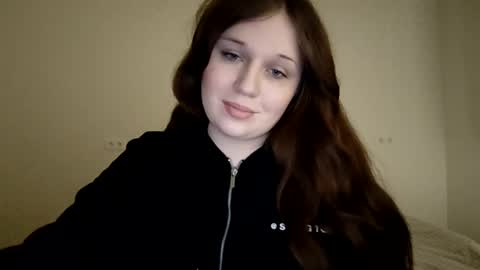 Snapshot of annagoldy chatting on 02/26/25, 11:59 Anna online show from 02/26/25, 11:59