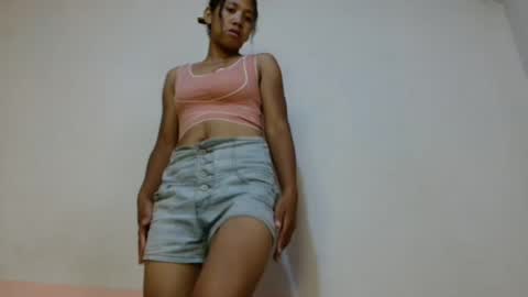 Snapshot of annahhotgirl chatting on 02/01/25, 06:54 annahhotgirl online show from 02/01/25, 06:54