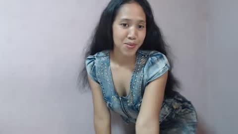 Snapshot of annahhotgirl chatting on 02/15/25, 06:44 annahhotgirl online show from 02/15/25, 06:44
