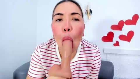 Annalu online show from 02/15/26, 01:35