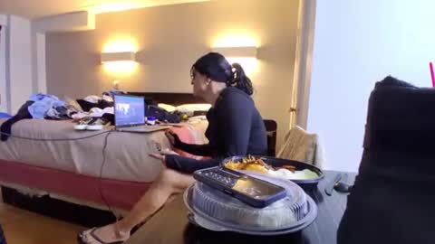 Anna Lee Cross online show from 03/23/26, 05:11