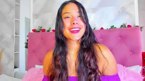 Snapshot of annaqueen_ chatting on 11/08/25, 04:29 Anna online show from 11/08/25, 04:29