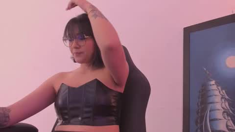 Annara Lein online show from 11/10/25, 01:59